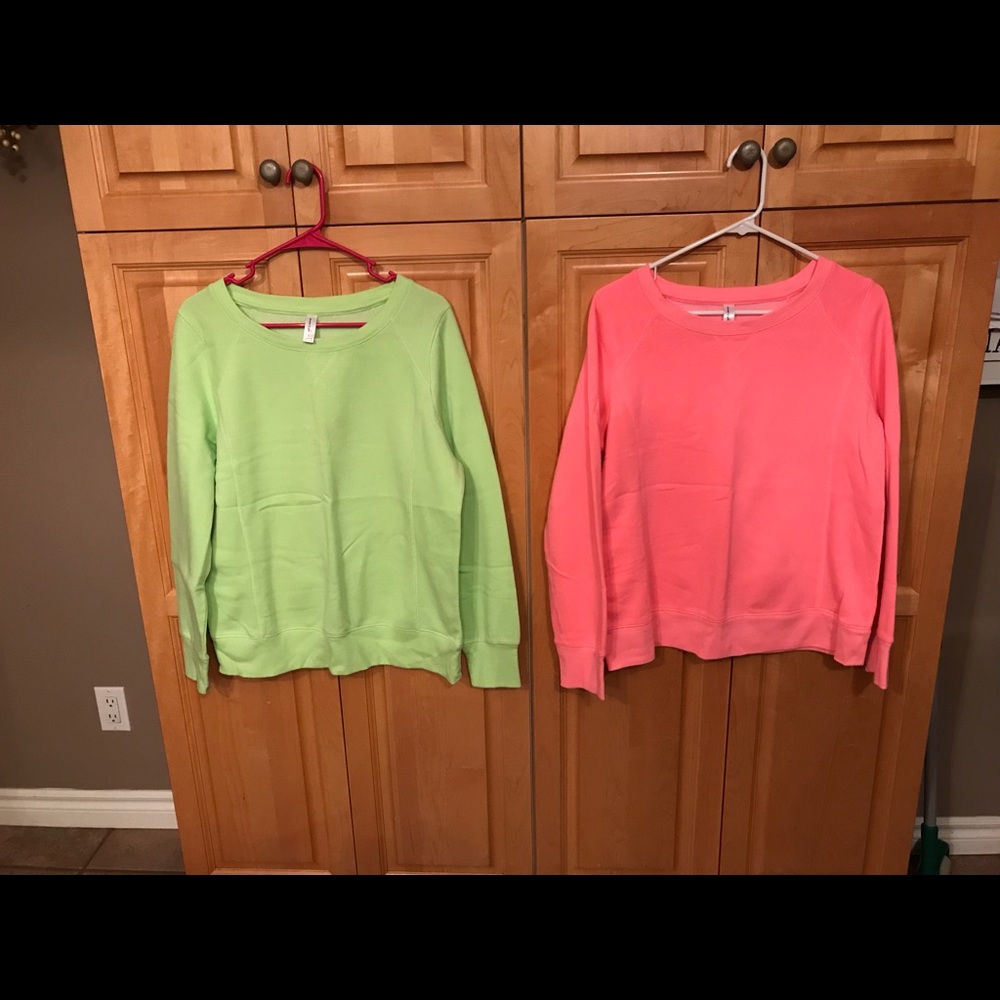 Women’s large casual tops